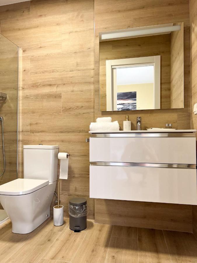 Rooms Laredo Luaran gambar
