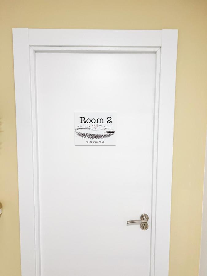 Rooms Laredo Luaran gambar