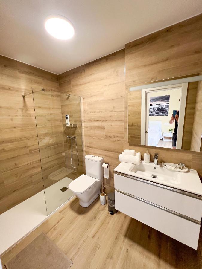 Rooms Laredo Luaran gambar